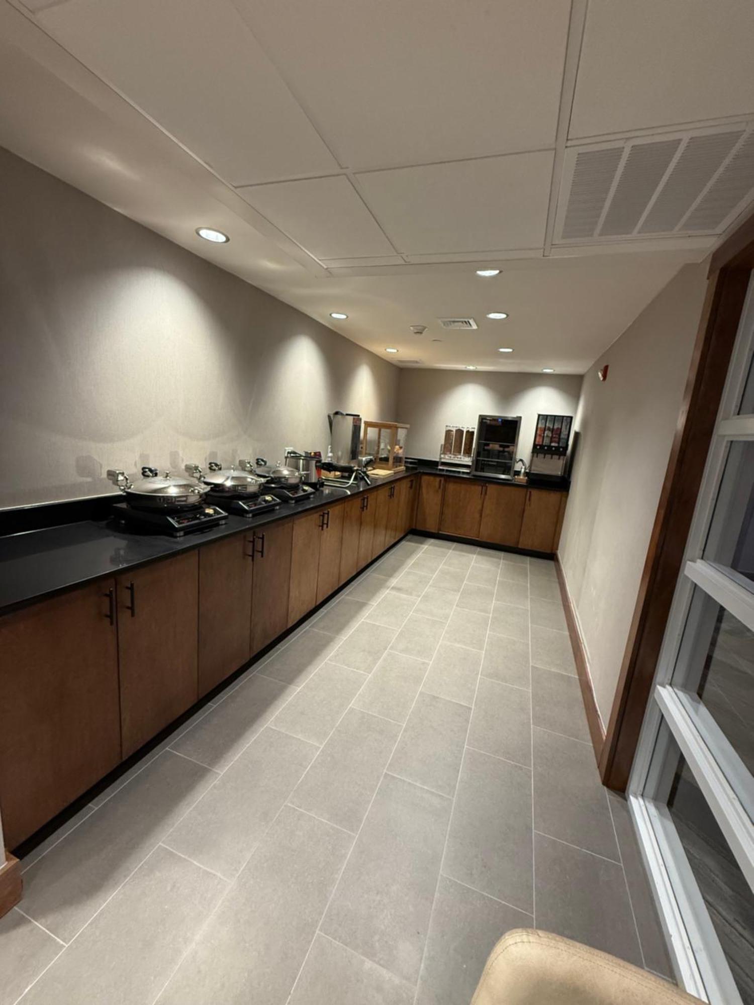 Four Points By Sheraton Bedford Manchester Airport Bagian luar foto