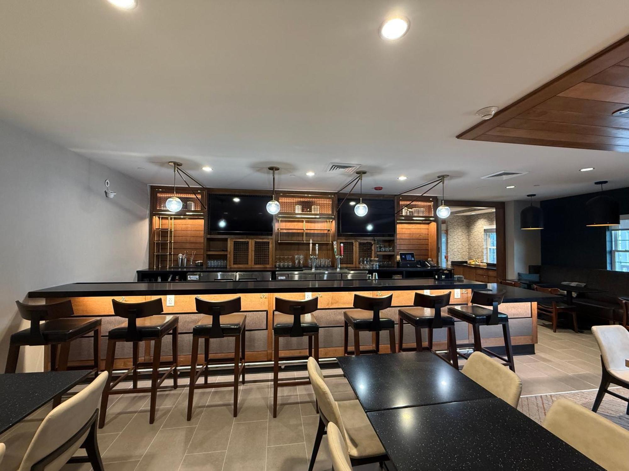 Four Points By Sheraton Bedford Manchester Airport Bagian luar foto